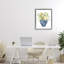 Cadre flottant Sunny Chinoiserie à fleurs jaunes, design par Carol Robinson-246948419-246948431