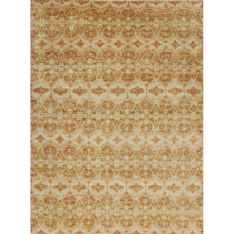 Vogue Hand Knotted Wool Area Rug