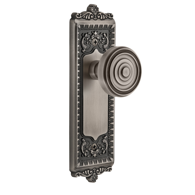 Double plaque Grandeur Windsor avec bouton de porte Soleil, Étain antique