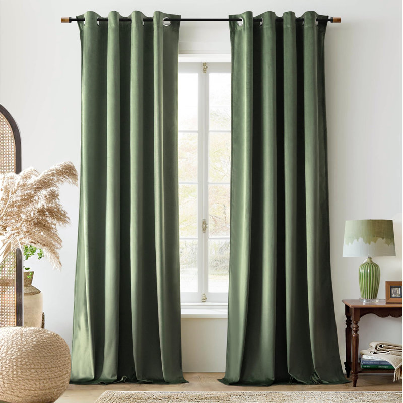 Ensemble de 2 rideaux obscurcissants en velours, Vert olive, L 52 po x L 84 po