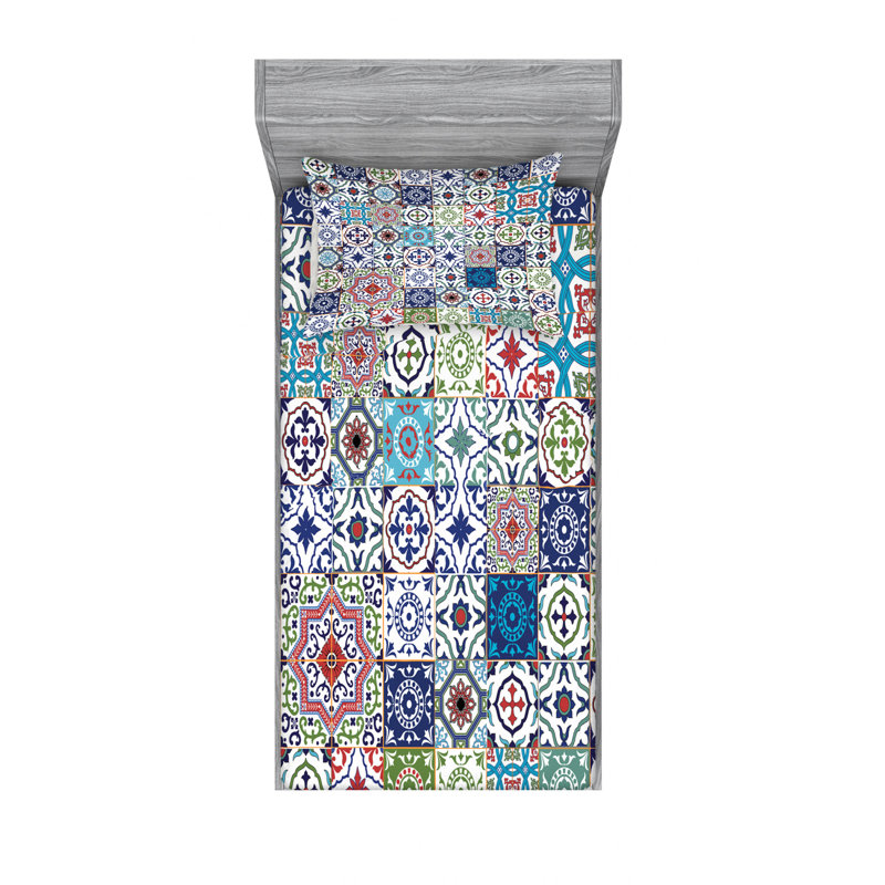 Microfiber Geometric Sheet Set, Twin Sheet Set with Fitted Sheet