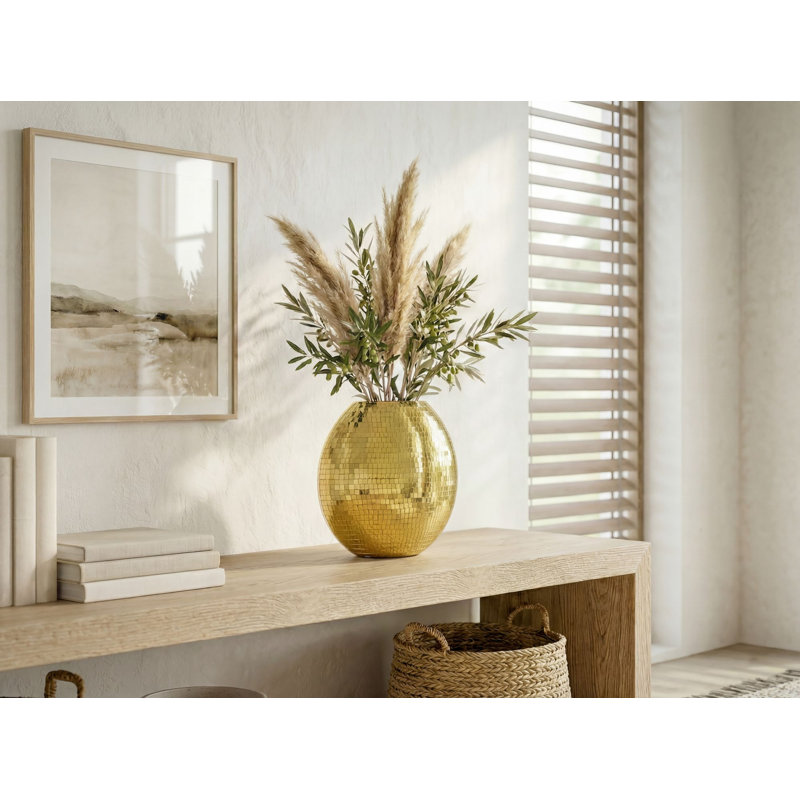 Table Vase 1, Gold