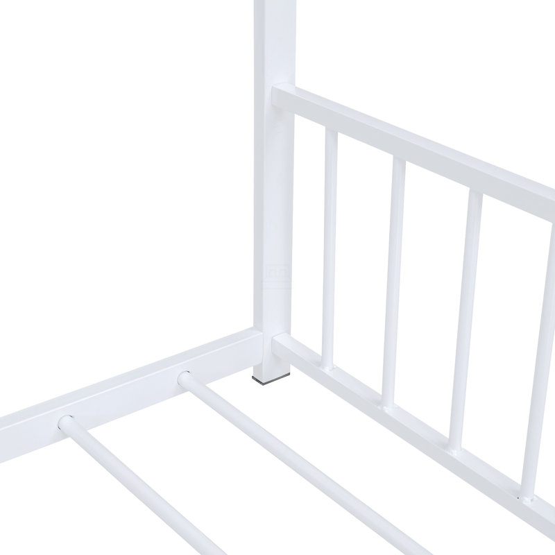 Lit double en métal, Blanc