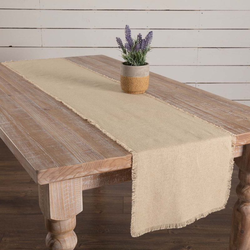 Chemin de table Elverta, L 72 po x l 13 po