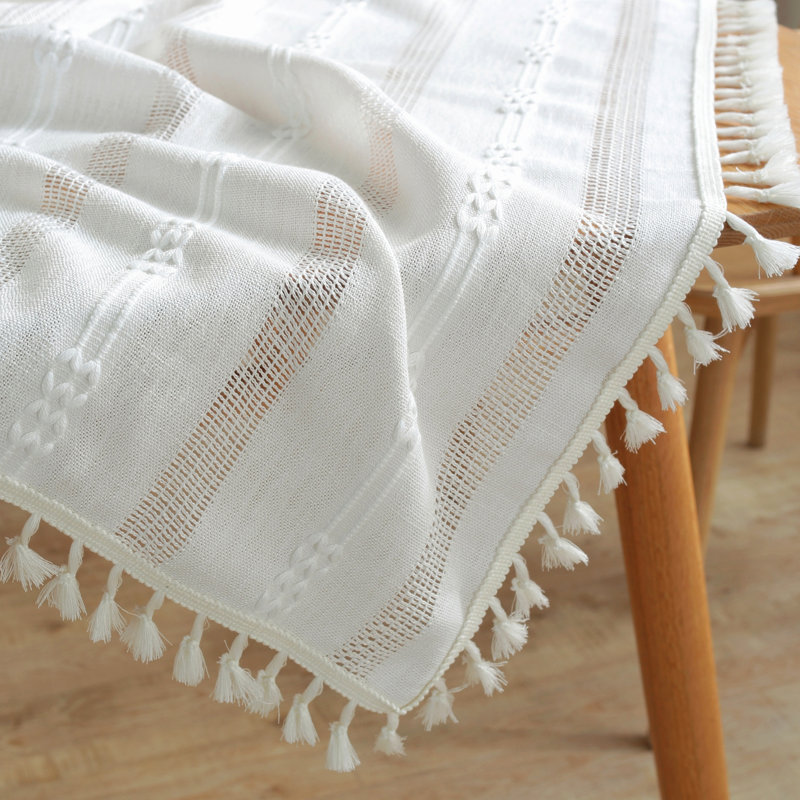 Nappe lavable en lin infroissable avec pampille, L 78 po x l 55 po, Blanc