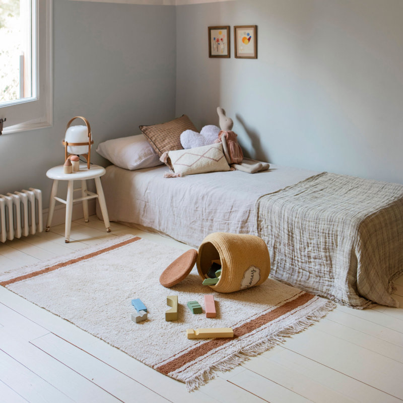 Little Chefs Rectangle Hand Tufted Cotton Area Rug in Natural/Toffee, Rectangle 3' x 4'3"