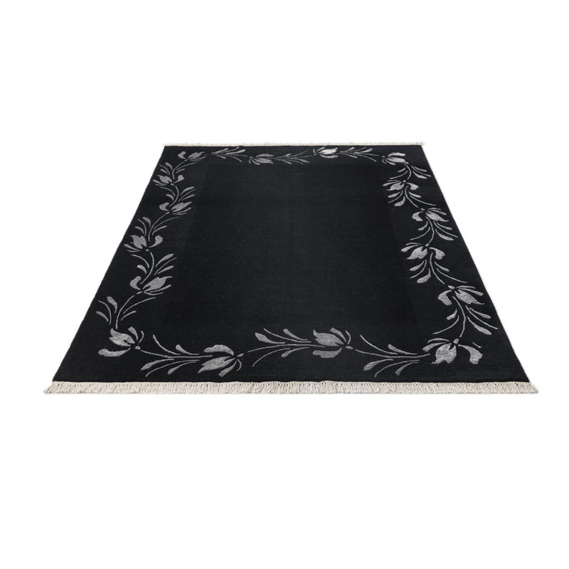 Munoz Black Rug