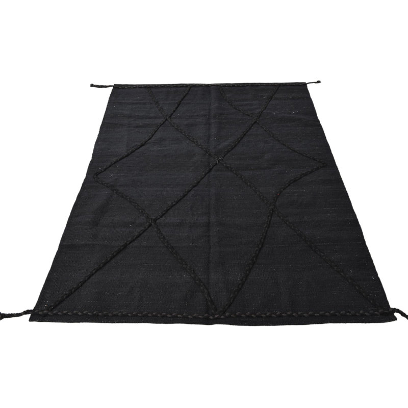 Tapis noir Jessen