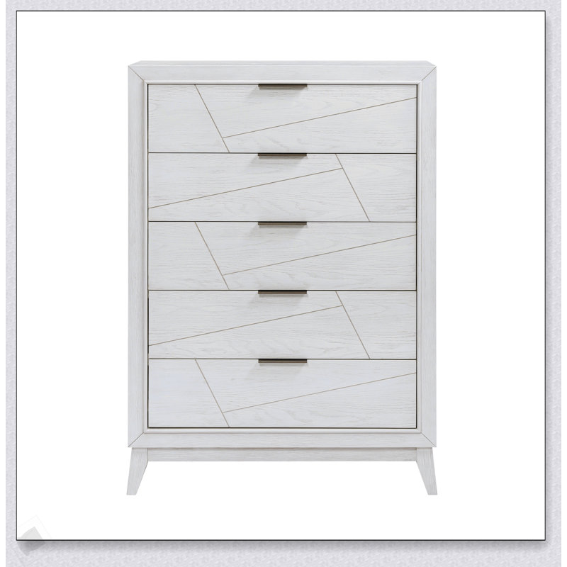 Antique White Finish Storage Chest with Five Drawers, Perfect for Modern and Traditional Bedrooms.