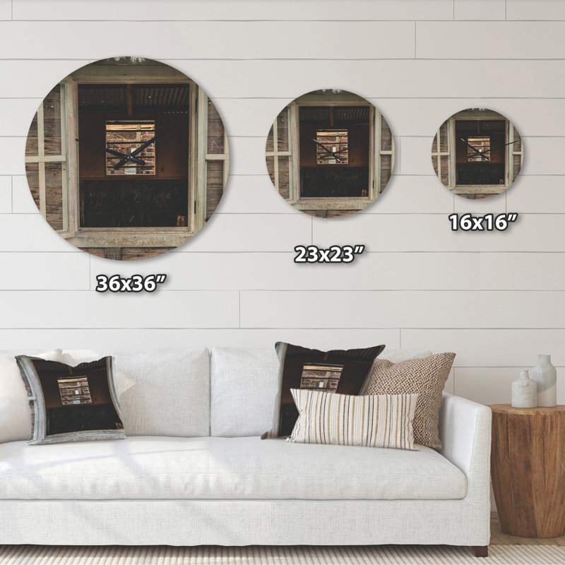 Horloge murale, Grand