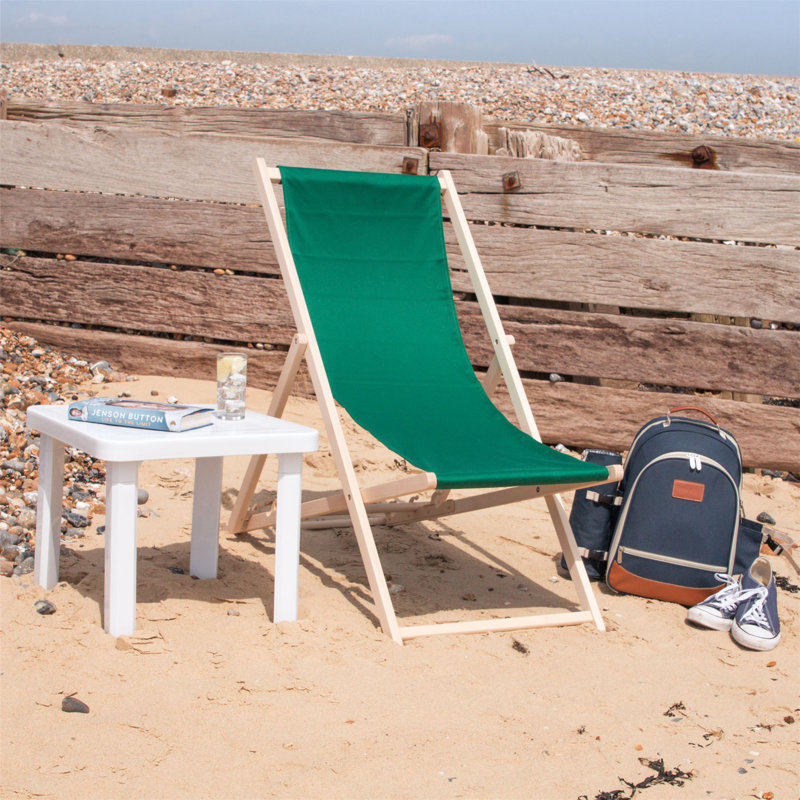 Harbour Housewares Folding Wooden Deck Chairs, Green