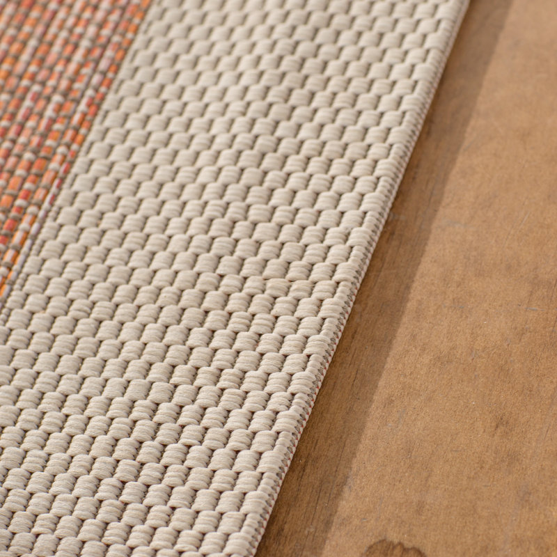 Loranger Indoor / Outdoor Rug, Rectangle 5'3" x 7'6"