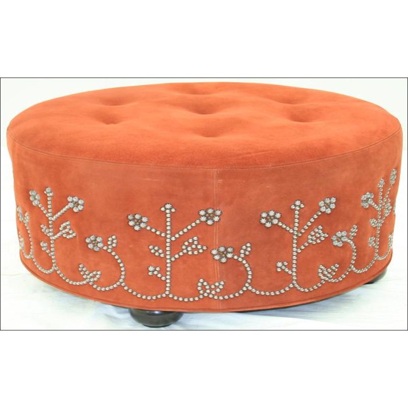Round Ottoman, Luxe Navy, Ebony, Old Gold E