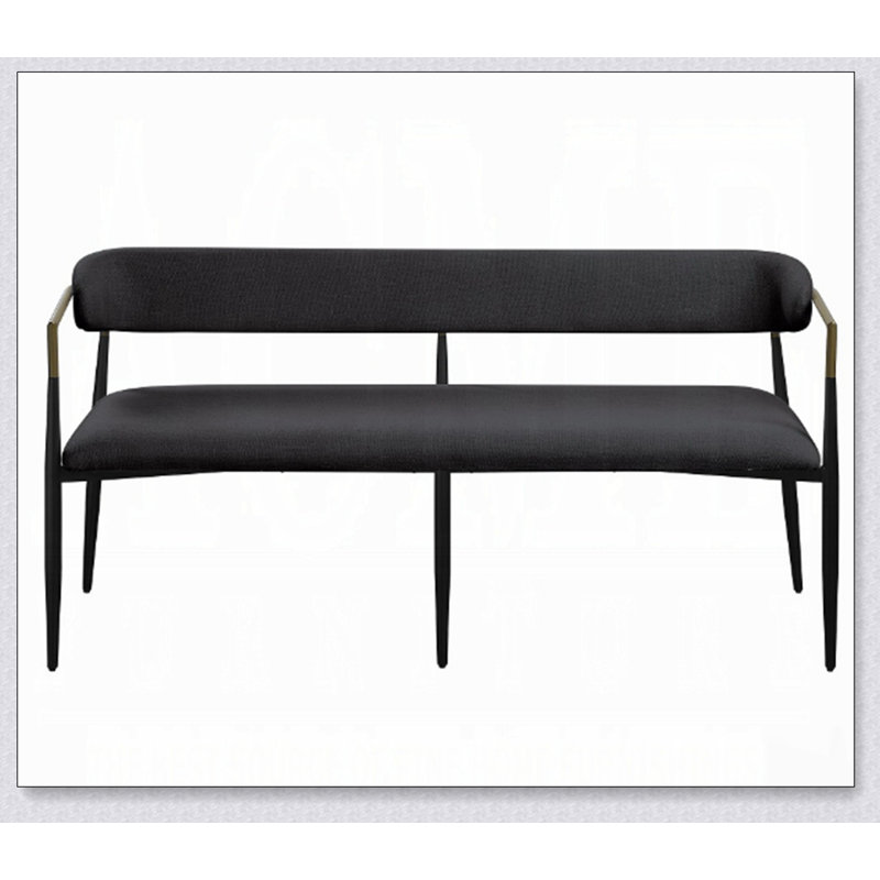 Banc Jaramillo au fini chenille noir avec un design moderne et des sièges confortables, idéal pour les intérieurs contemporains