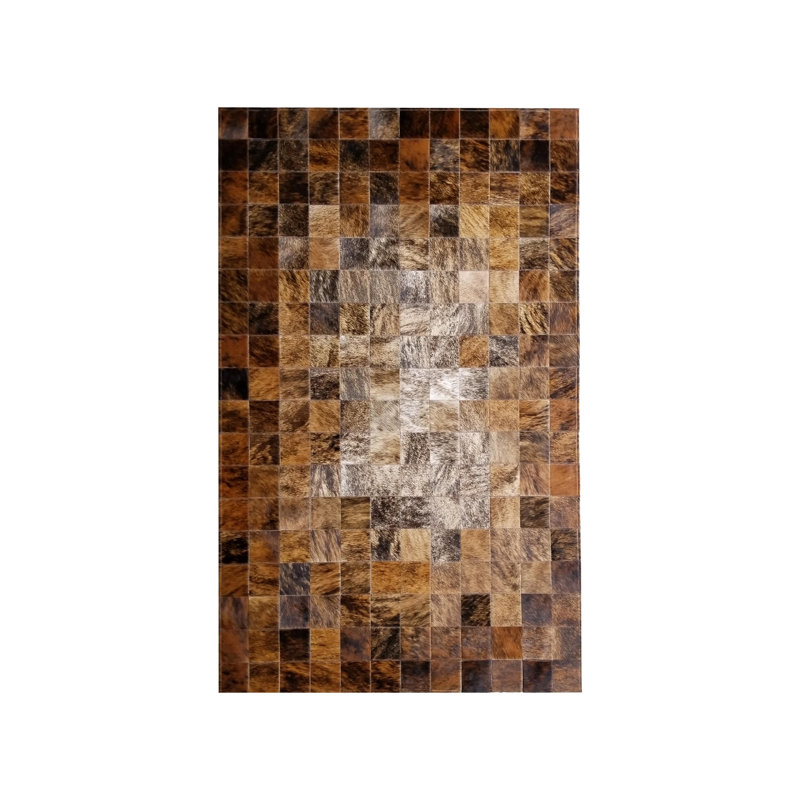 Bilderback Cowhide Geometric Indoor Rug, Rectangle 4' x 6'