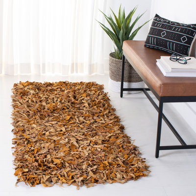 Tapis doré à poils longs Assar