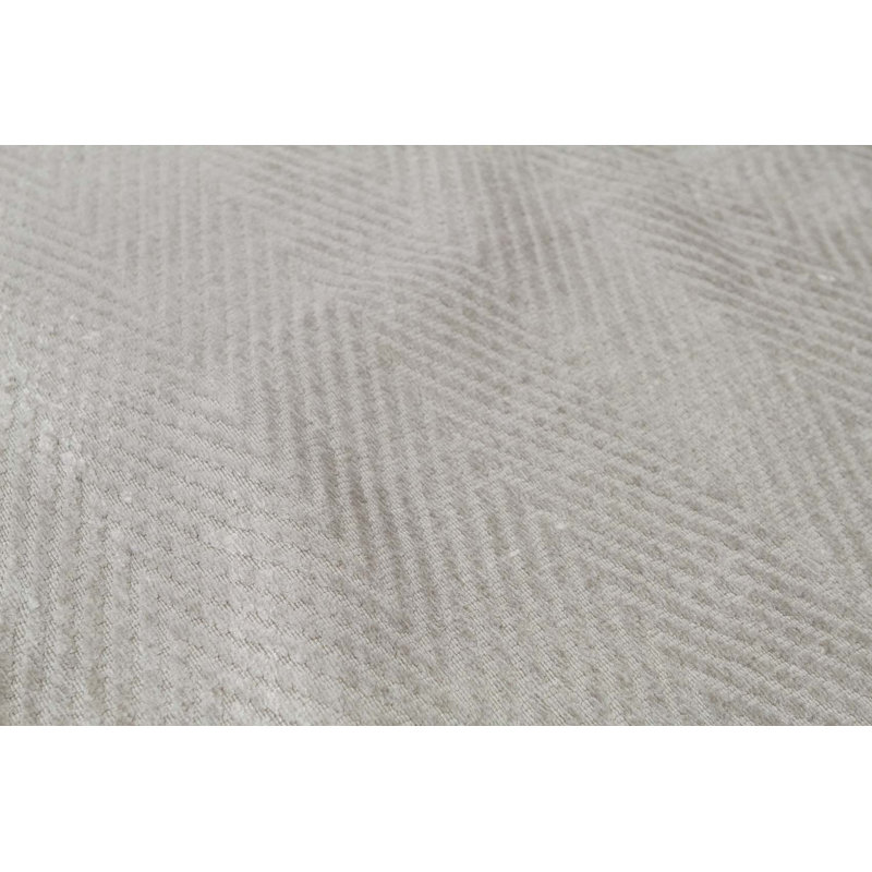 Chevron Area Rug in Gray