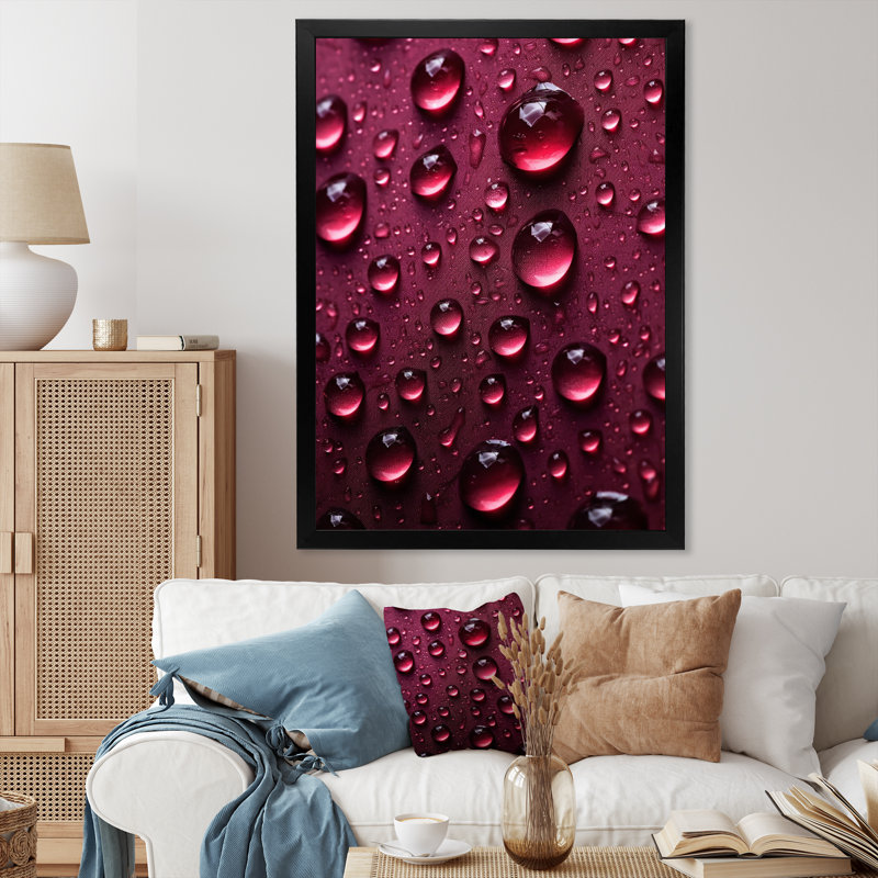 Rose rouge avec des gouttes de pluie, H 20 po x l 12 po x P 1 po, Cadre simple noir