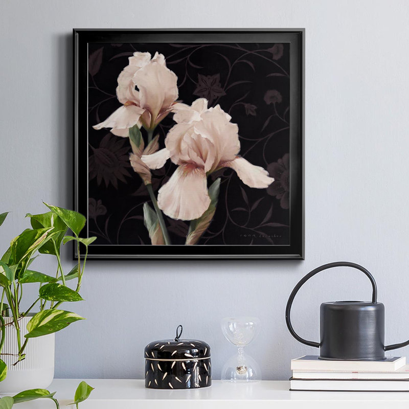Iris Elegante - peinture sur toile encadrée, Noir, H 30,5 po x l 30,5 po x P 1,5 po