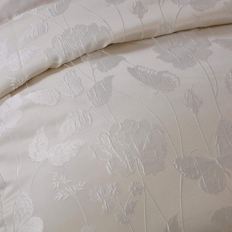 Esmond Polyester Floral Bedspread with Pillow Shams, Cream