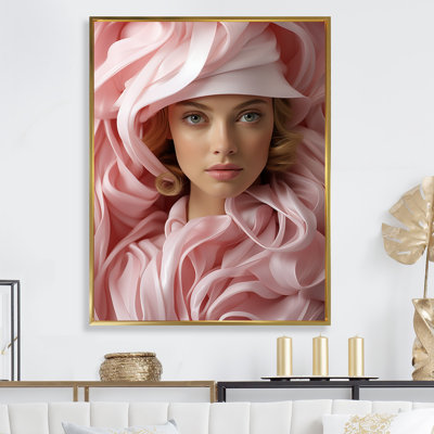 Femme chic avec un chapeau sur toile