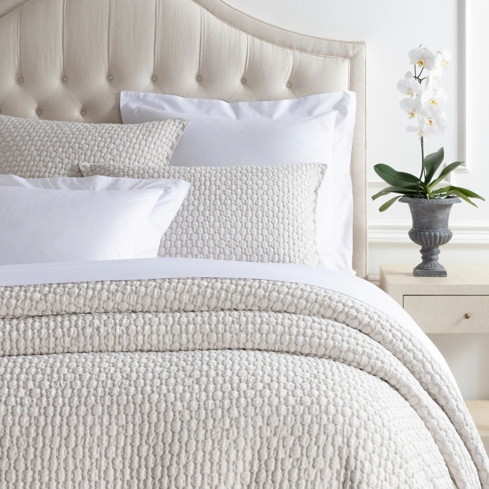 Lodi Matelasse Coverlet, King Coverlet, Sand