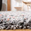 Tapis gris / ivoire Reynoso-465477405