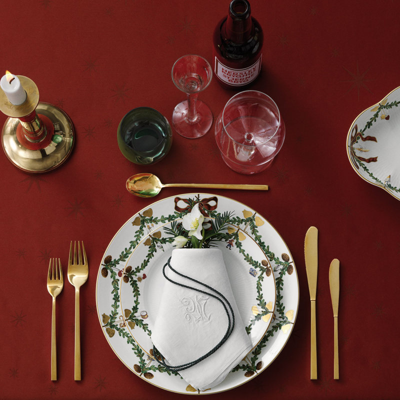 Royal Copenhagen Star Fluted Christmas Accent Platter