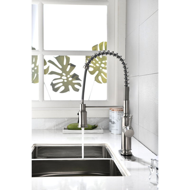 Single Lever Pull-Down Kitchen Faucets, Stainless Steel, Brushed Nickel, Corrosion Surface For Durability Nickel Faucets With , 360 Rotatable Nozzle Enhanced Water Usage Experience