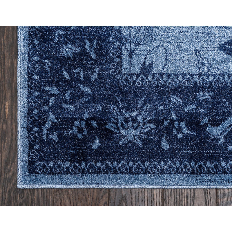 Amika Oriental Indoor Rug, Rectangle 3'3" x 5'3"