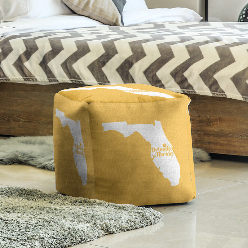 Repose-pieds cube en floride orlando, Jaune
