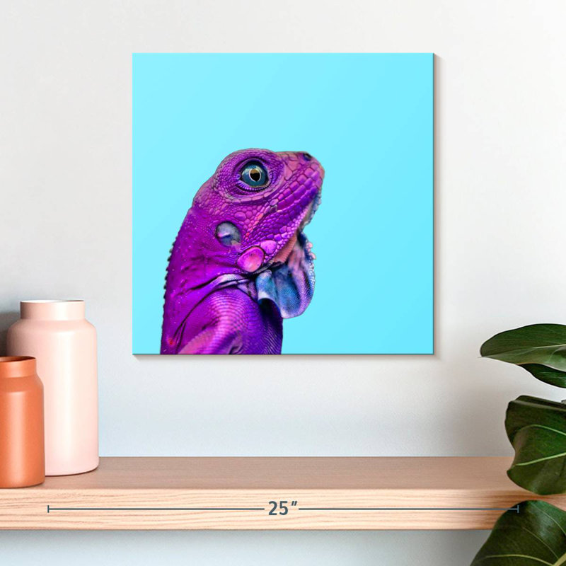 Crowle Lizard, 16" H x 16" W