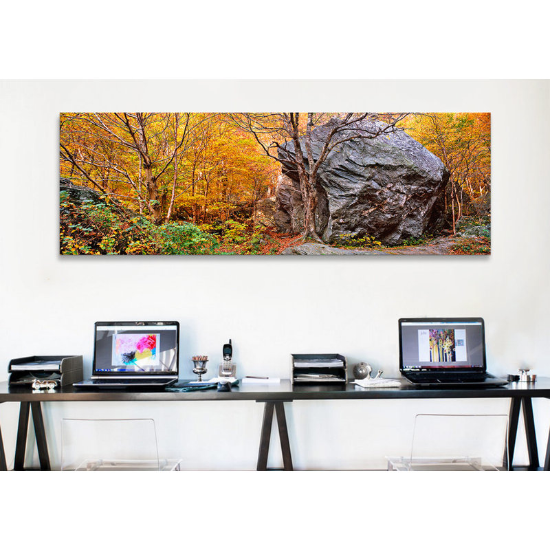 Boulder de grande taille panoramique dans une forêt, stowe, lamoille county, vermont, reproduction de photo sur toile