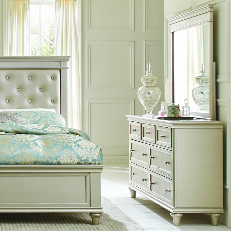 Rosemonde 62.25'' W 7 - Drawer Dresser