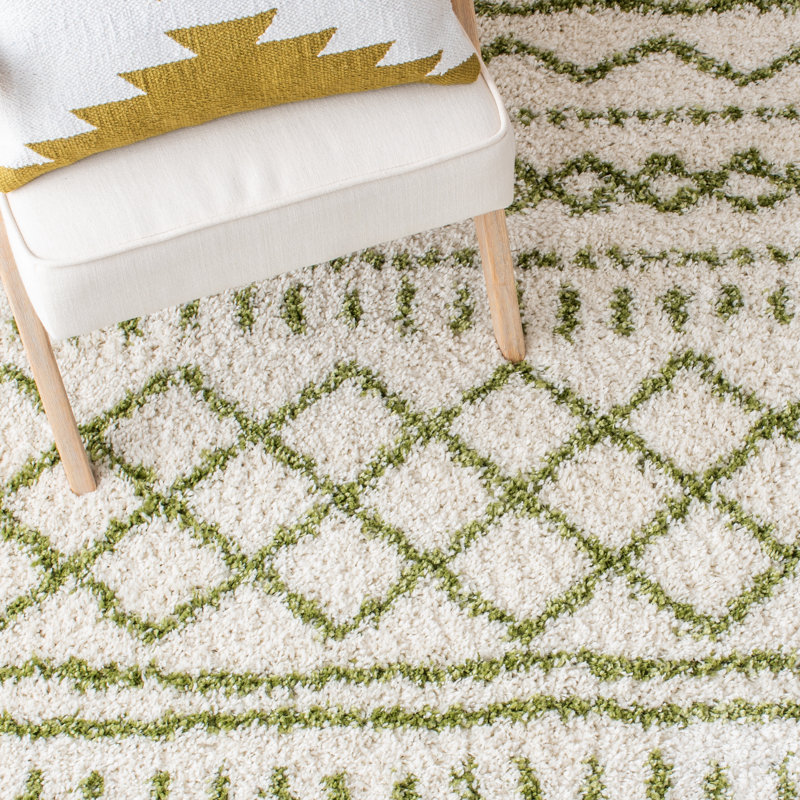 Develin Performance Chevron Rug, Round 3'2", Ivory/Green