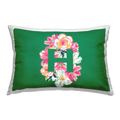 Coussin décoratif floral imprimé à motif de lettre H par Hannah Louise Byatt