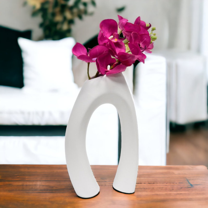 Girlean Handmade Ceramic Table Vase