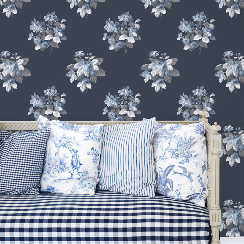 Secret Garden Floral Bouquet Design 33' L x 21" W Wallpaper Roll, Navy/Blue