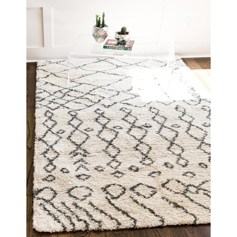 Paquette Geometric Shag Area Rug, Rectangle 152 x 244cm