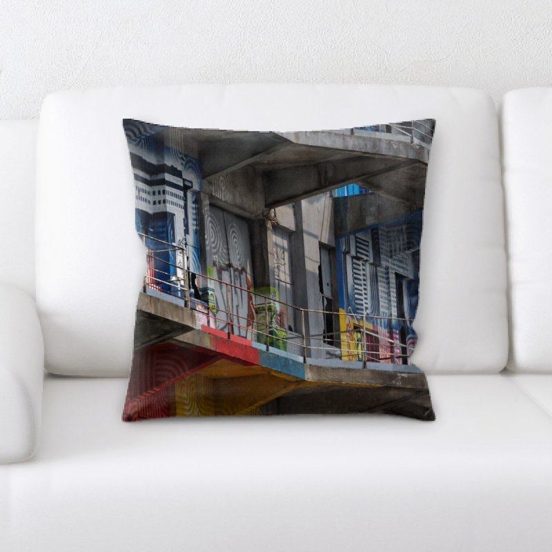 Coussin décoratif de couleurs vives