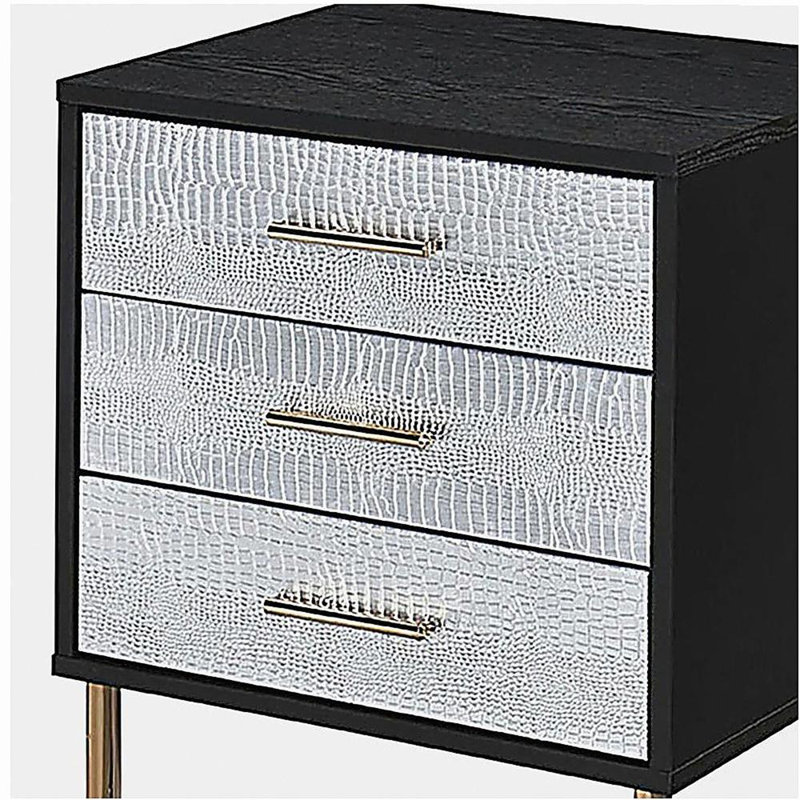 Table de chevet 3 tiroirs avec pieds en métal noir, argent et or