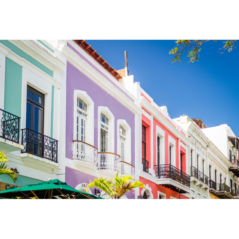 Colorful Colorful of Old San Juan - Photographie sur toile tendue, H 32 po x l 48 po