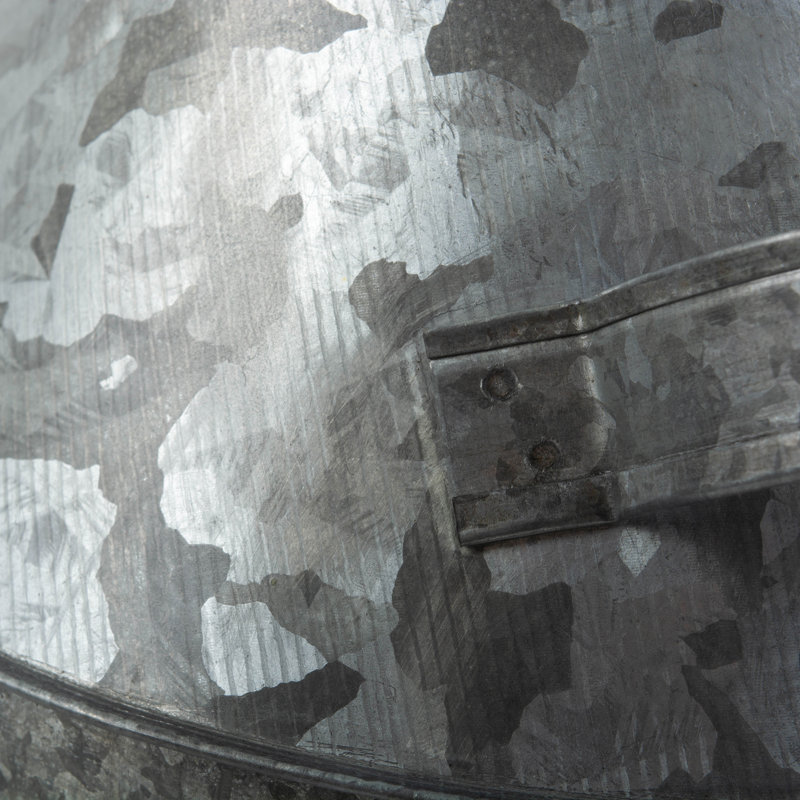 Kenna Metal Table Vase
