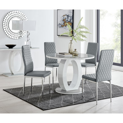Scottsmoor 4 - Person Dining Set