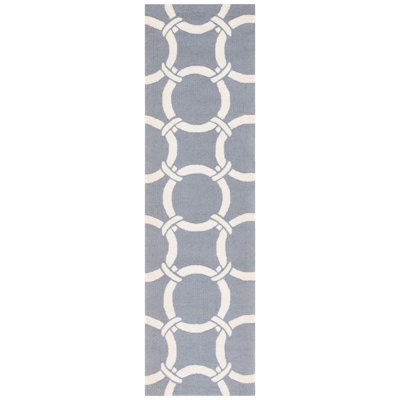 Lizarraga Hand Hooked Performance Chevron Rug