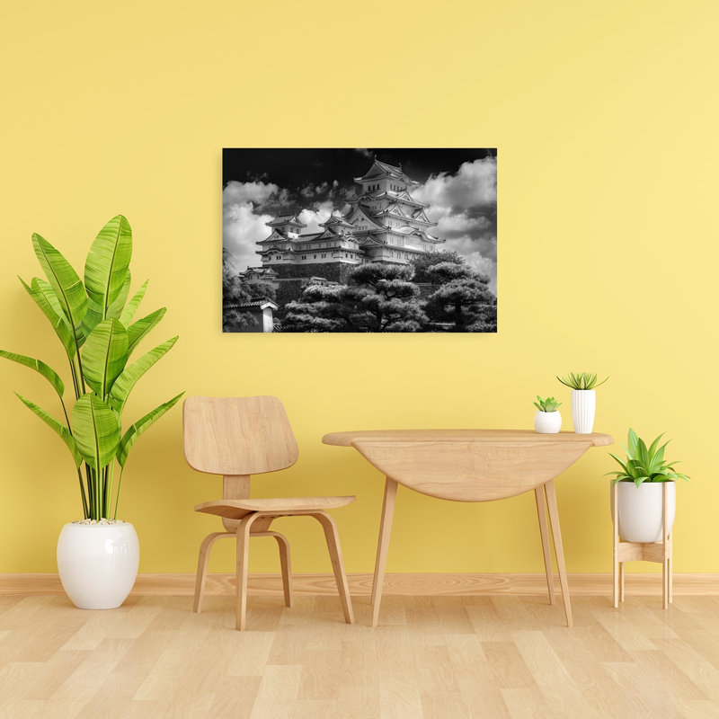 «Majestic Japanese Castle Dramatic Serene Traditional Architecture Landscape», reproduction d'art mural, 24" H x 36" W