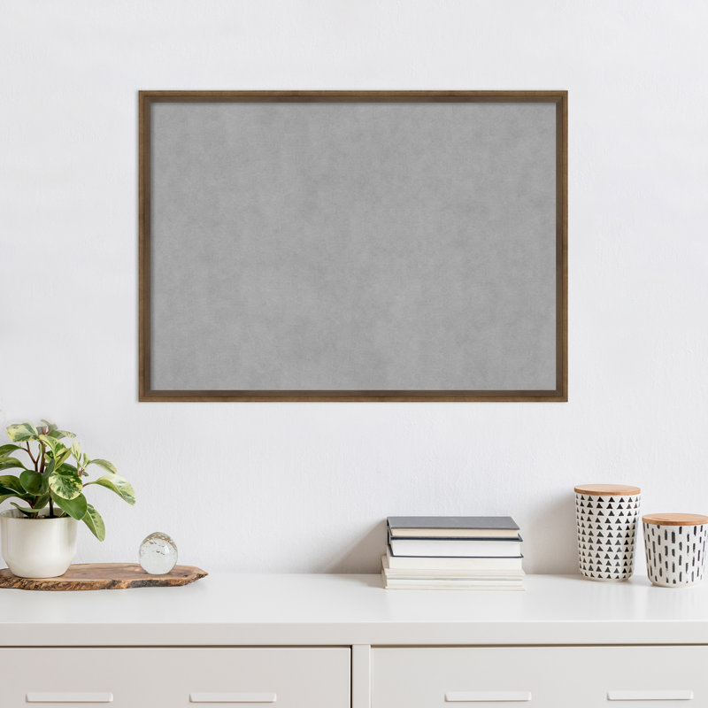 Tableau magnétique encadré bronze clair Lucie, H 21 po x l 29 po