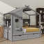Lit de style maison en bois avec 2 tiroirs et tablette de rangement-122511061