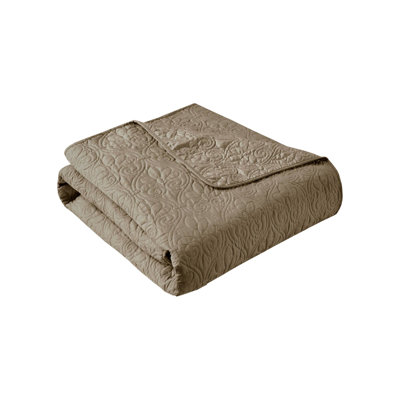 Quebec Oversized Quilted Throw
