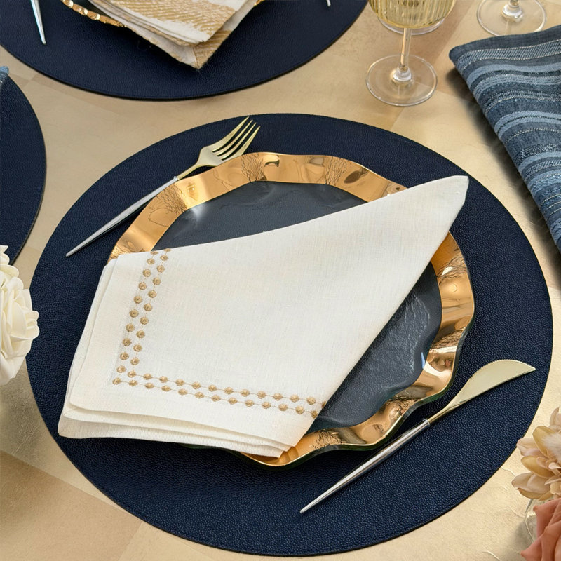 Skate Vinyl Round Placemat, Pearl